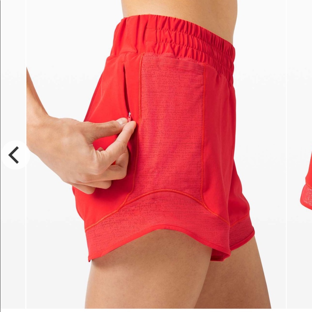 Lululemon EUC hotty hot short 2 mesh high rise 4”